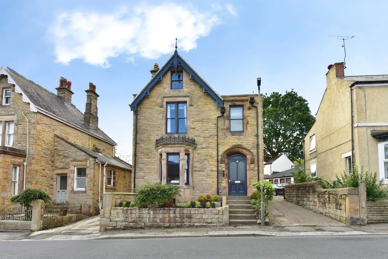 Station Road, Eckington, S21, photo 28
