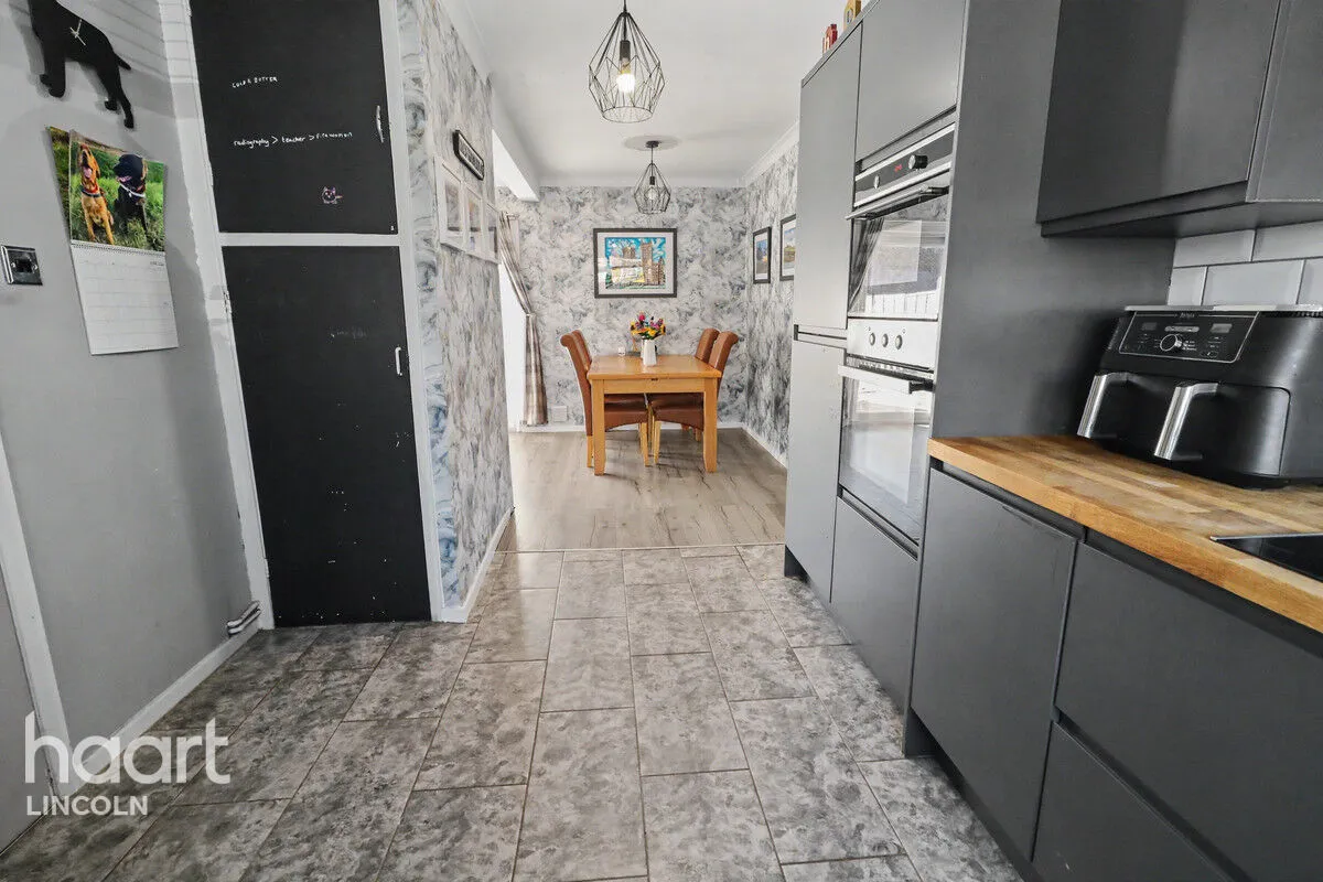 Hutson Drive, North Hykeham, LN6, photo 9