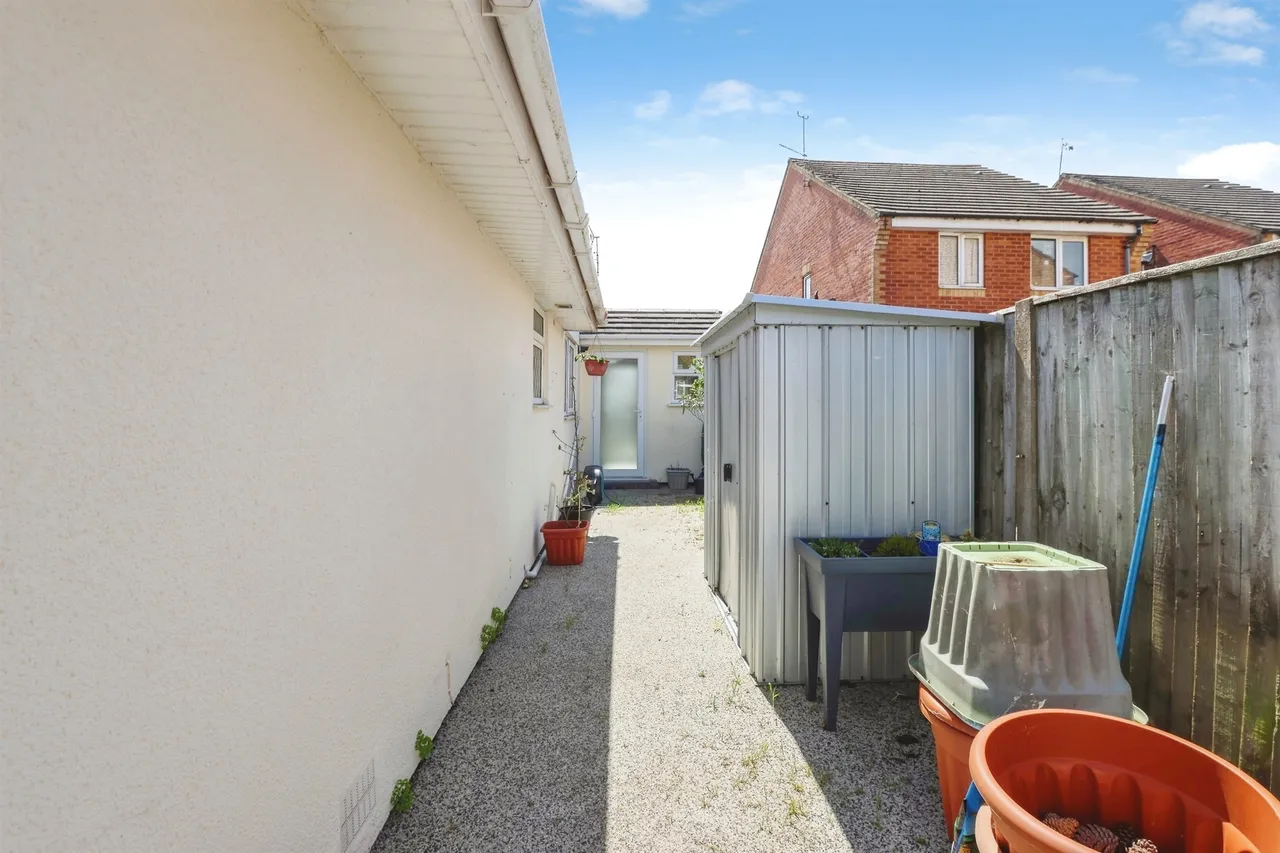 Samson Road, Poole, photo 10