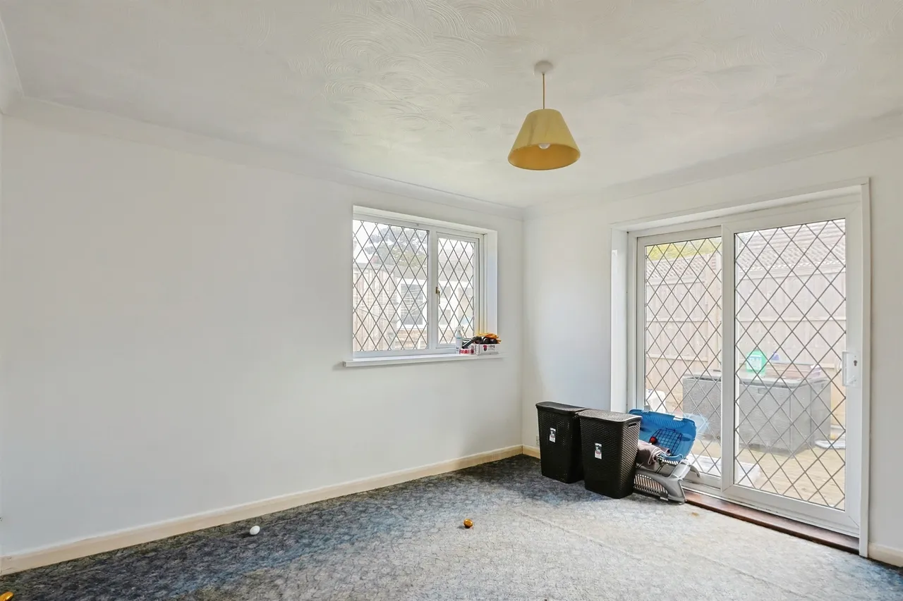 Samson Road, Poole, photo 6