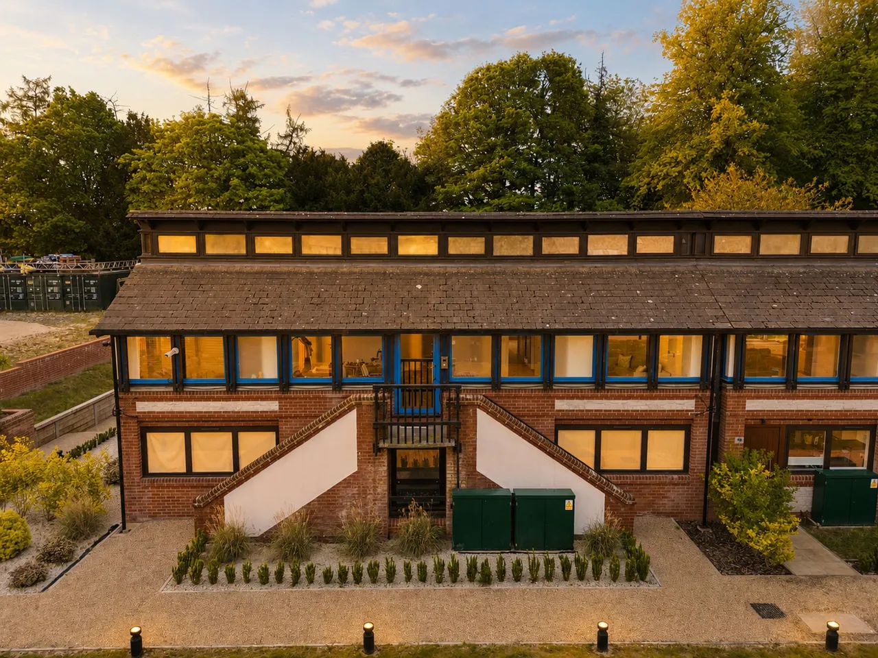 2 bed flat for sale — Four Ashes Road, Cryers Hill, HP15