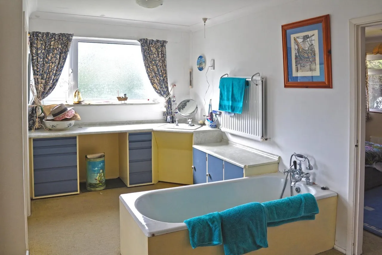 Central St Mawes, Truro, TR2, photo 18