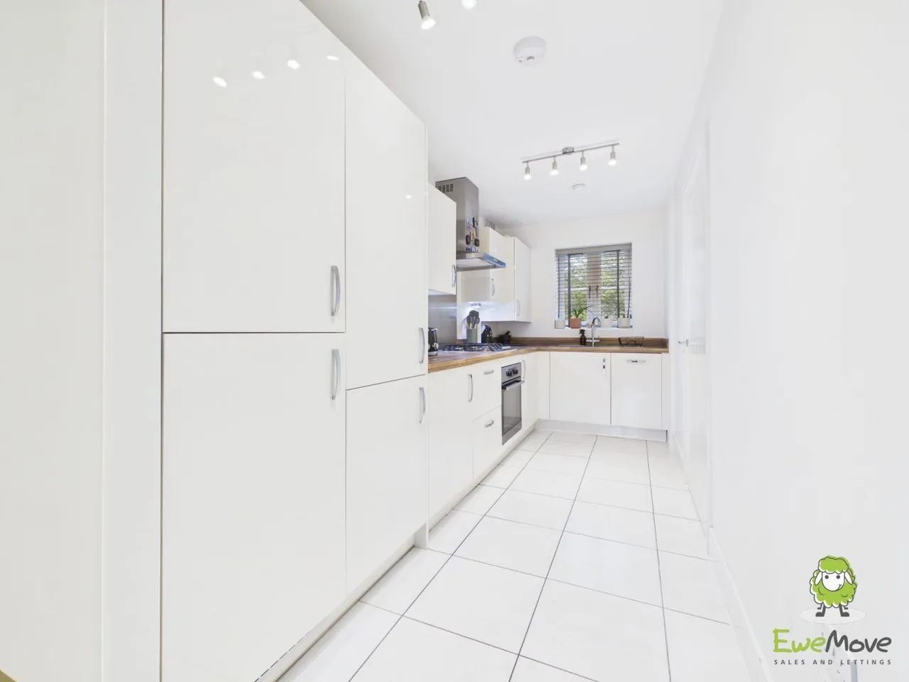White Clover Drive, Basingstoke, RG23, photo 6