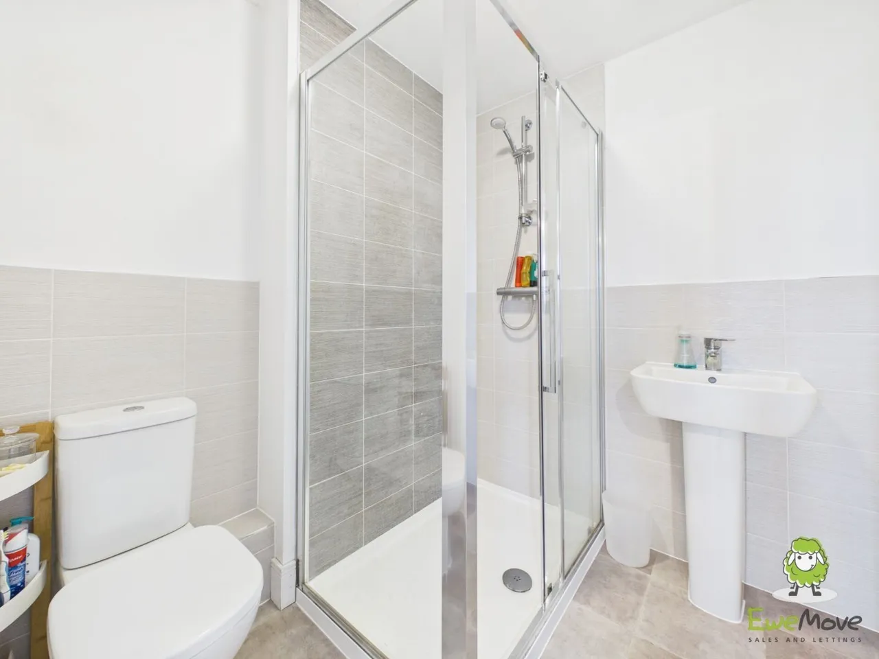 White Clover Drive, Basingstoke, RG23, photo 9