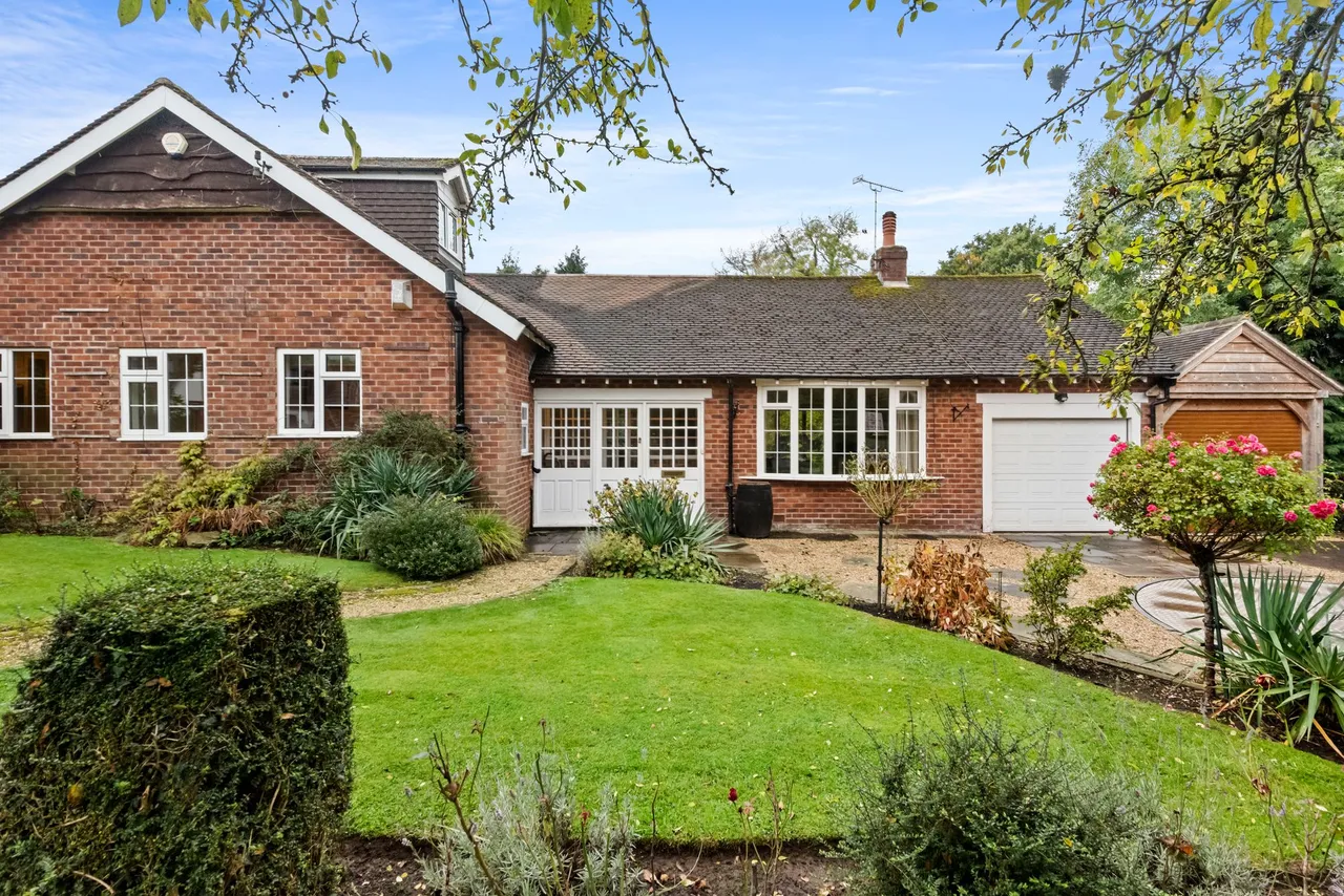 4 bed house for sale, Brocklehurst Drive, Macclesfield