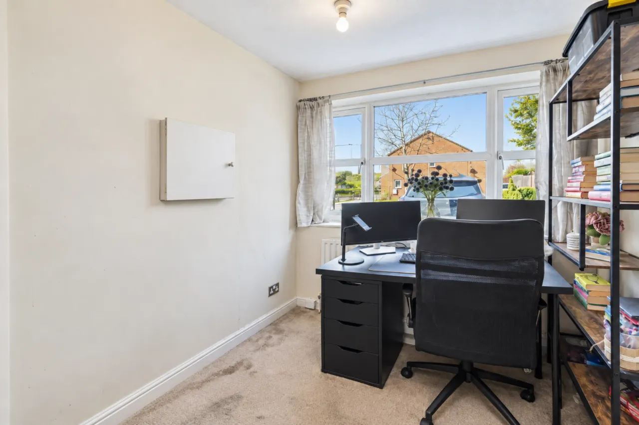 Teddesley Way, Cannock, photo 8