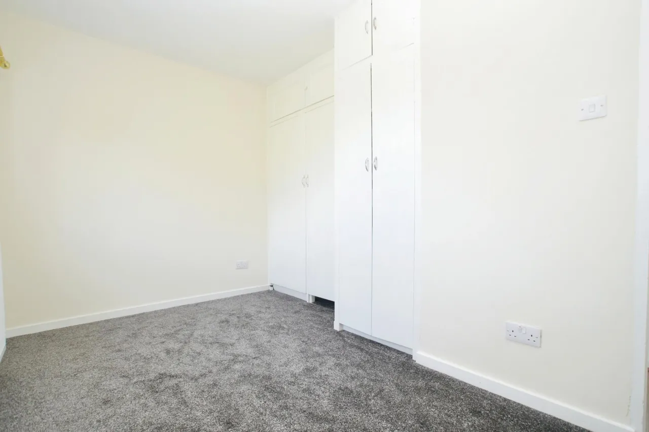 Bury Lane, Datchworth, SG3, photo 11