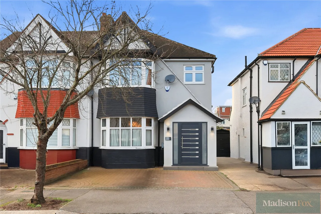 Greenleafe Drive, Ilford, IG6, photo 35
