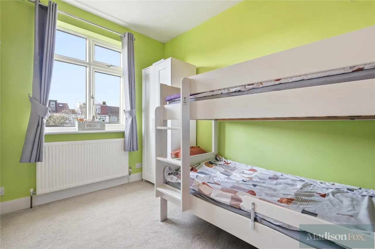 Greenleafe Drive, Ilford, IG6, photo 22