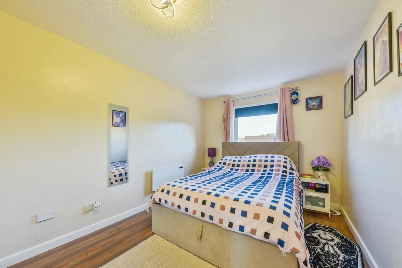 Grove Court, Arlesey, photo 10