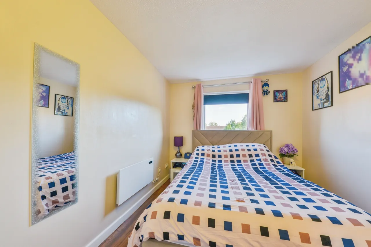 Grove Court, Arlesey, photo 11