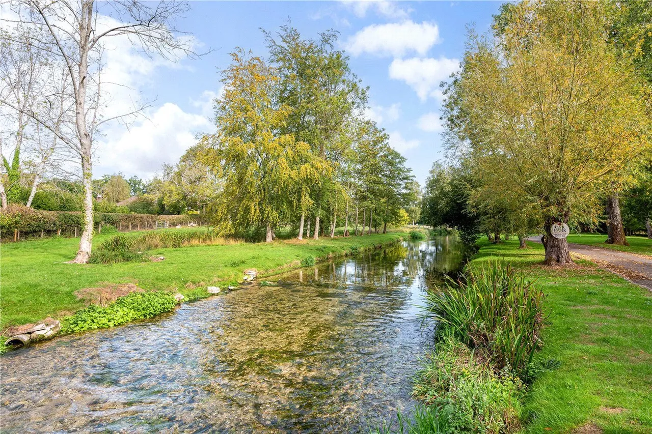 Mill Lane, Longparish, SP11, photo 12