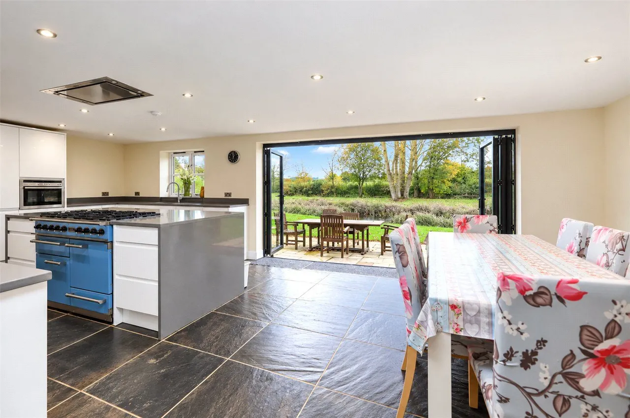 Mill Lane, Longparish, SP11, photo 21