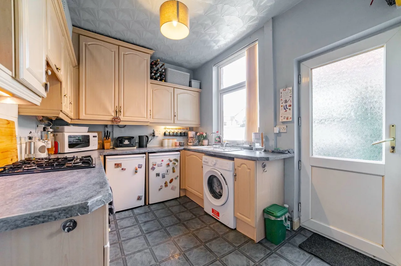 Middleton Road, Hopwood, photo 6