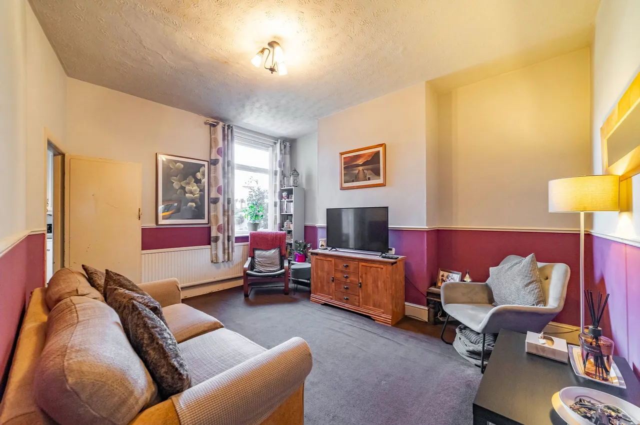 Middleton Road, Hopwood, photo 4