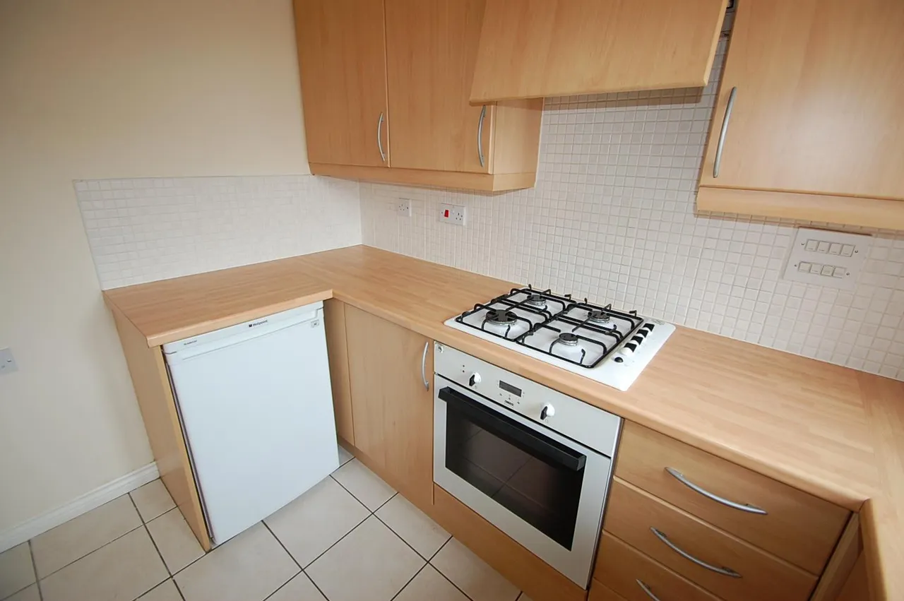 Bramling Cross Road, Burton upon Trent, DE14, photo 3