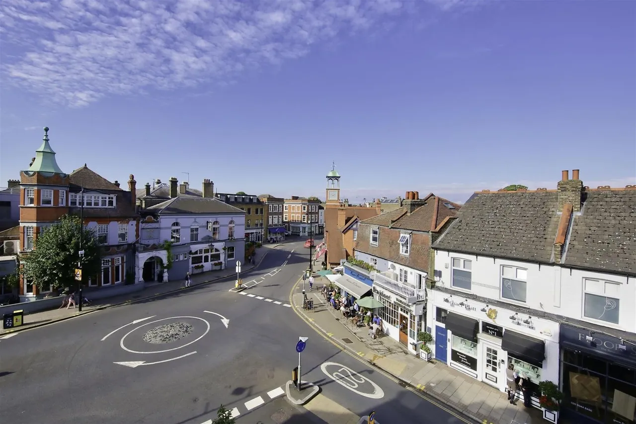 High Street Wimbledon, London SW19 5EG, photo 9