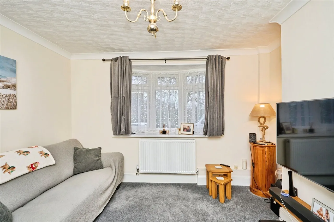 Arnold Road, Ryde, PO33, photo 14