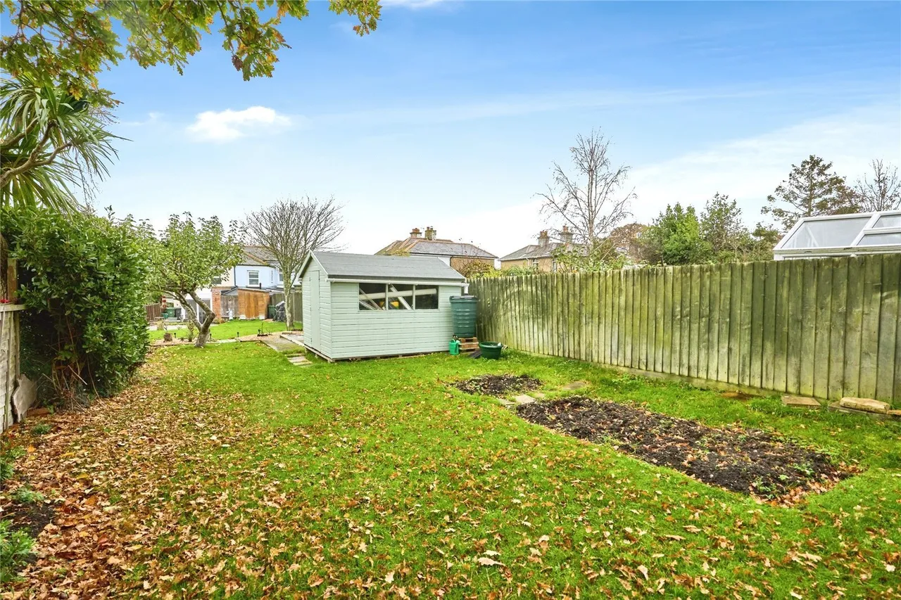 2 bed house for sale, Arnold Road, Ryde, PO33