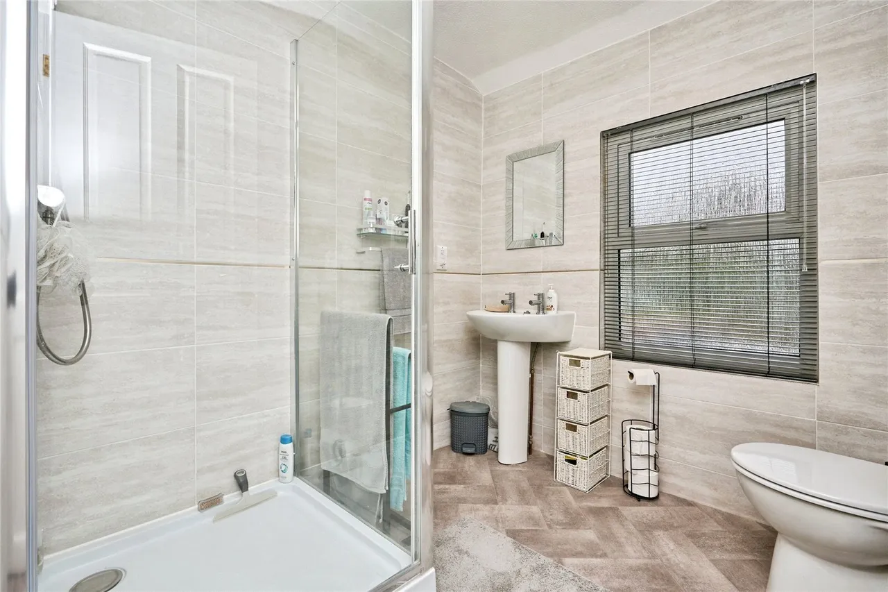 Arnold Road, Ryde, PO33, photo 5