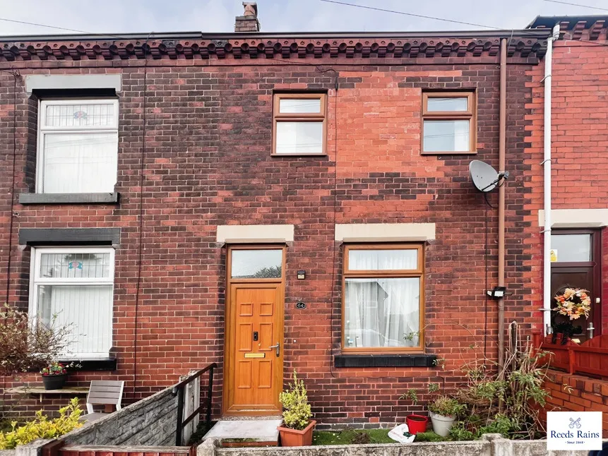 2 bed house for sale, Moss Lane, Platt Bridge, WN2