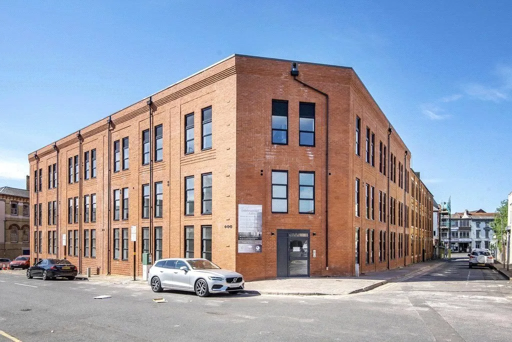 2 bed flat to rent, Bond Street, Birmingham, B19