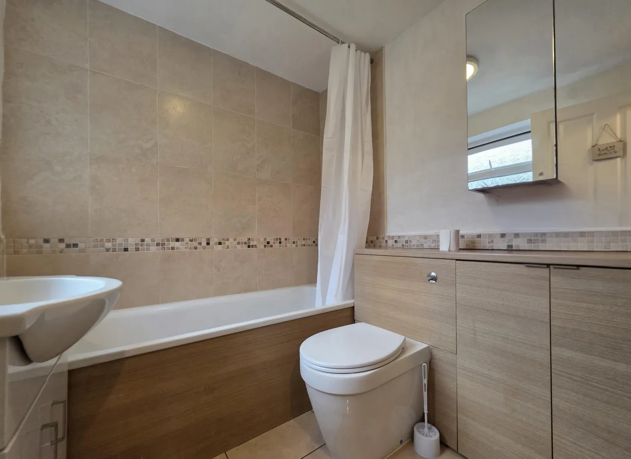 3 bed house to rent, Bushbury Lane, Wolverhampton, WV10