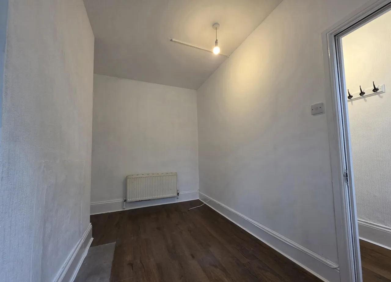 Bushbury Lane, Wolverhampton, WV10, photo 5
