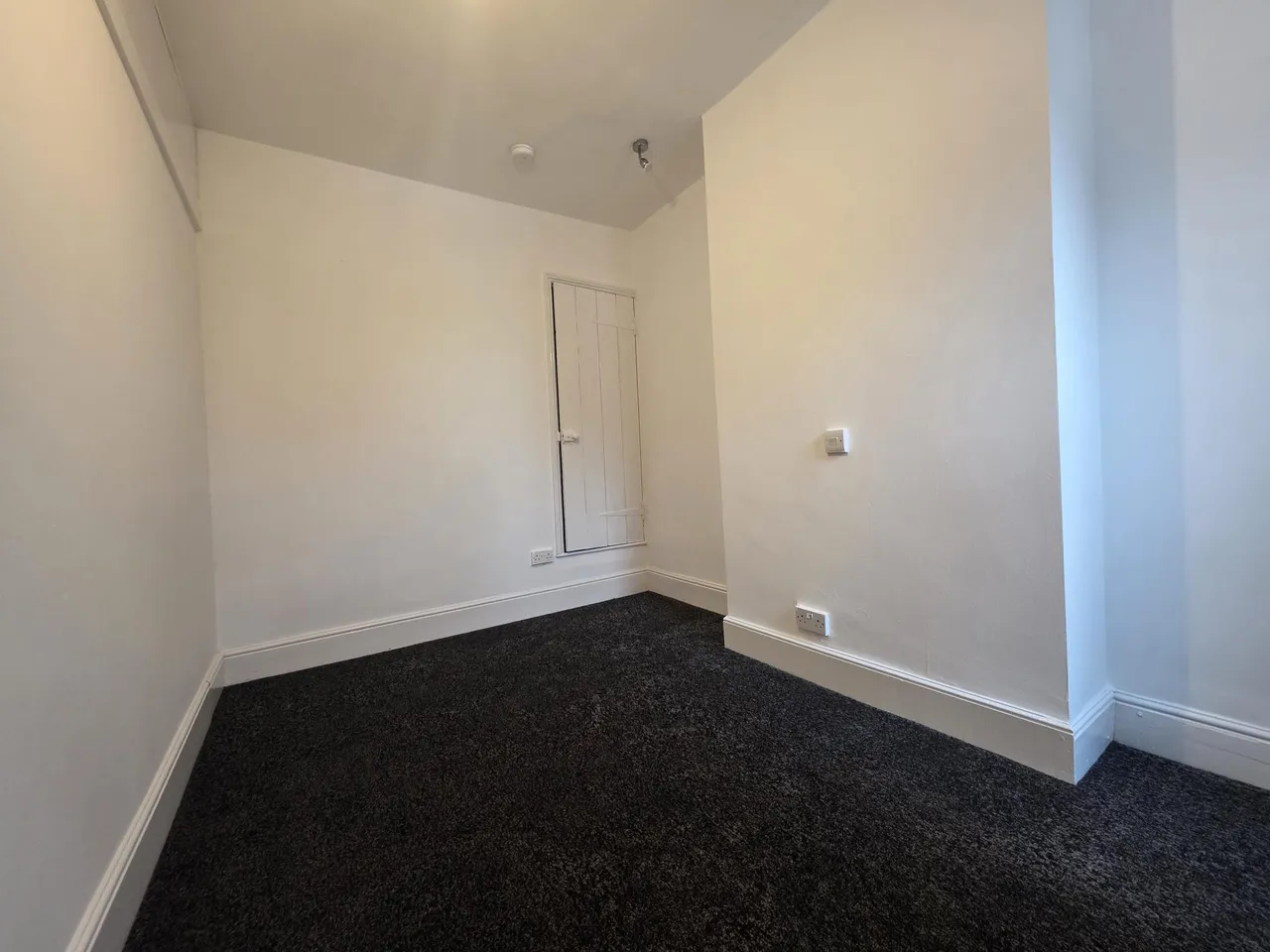 Bushbury Lane, Wolverhampton, WV10, photo 8