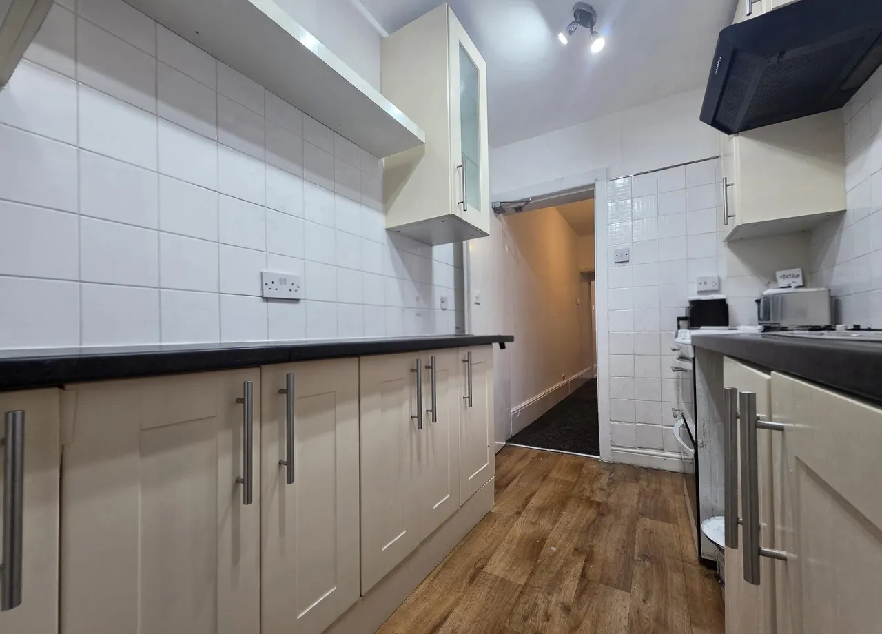 Bushbury Lane, Wolverhampton, WV10, photo 2