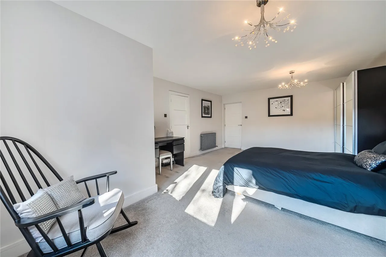 Grove Vale, BR7, photo 15