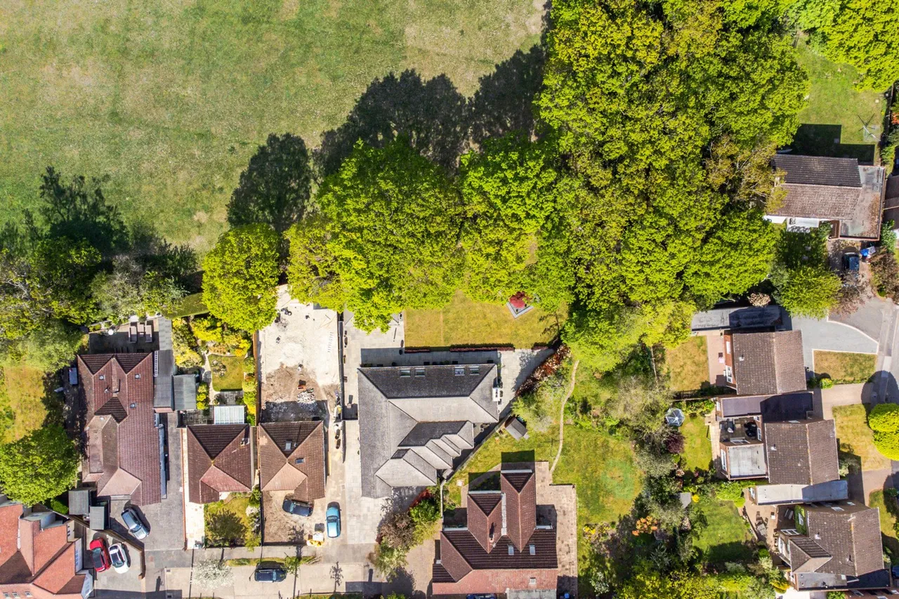 Grove Vale, BR7, photo 22