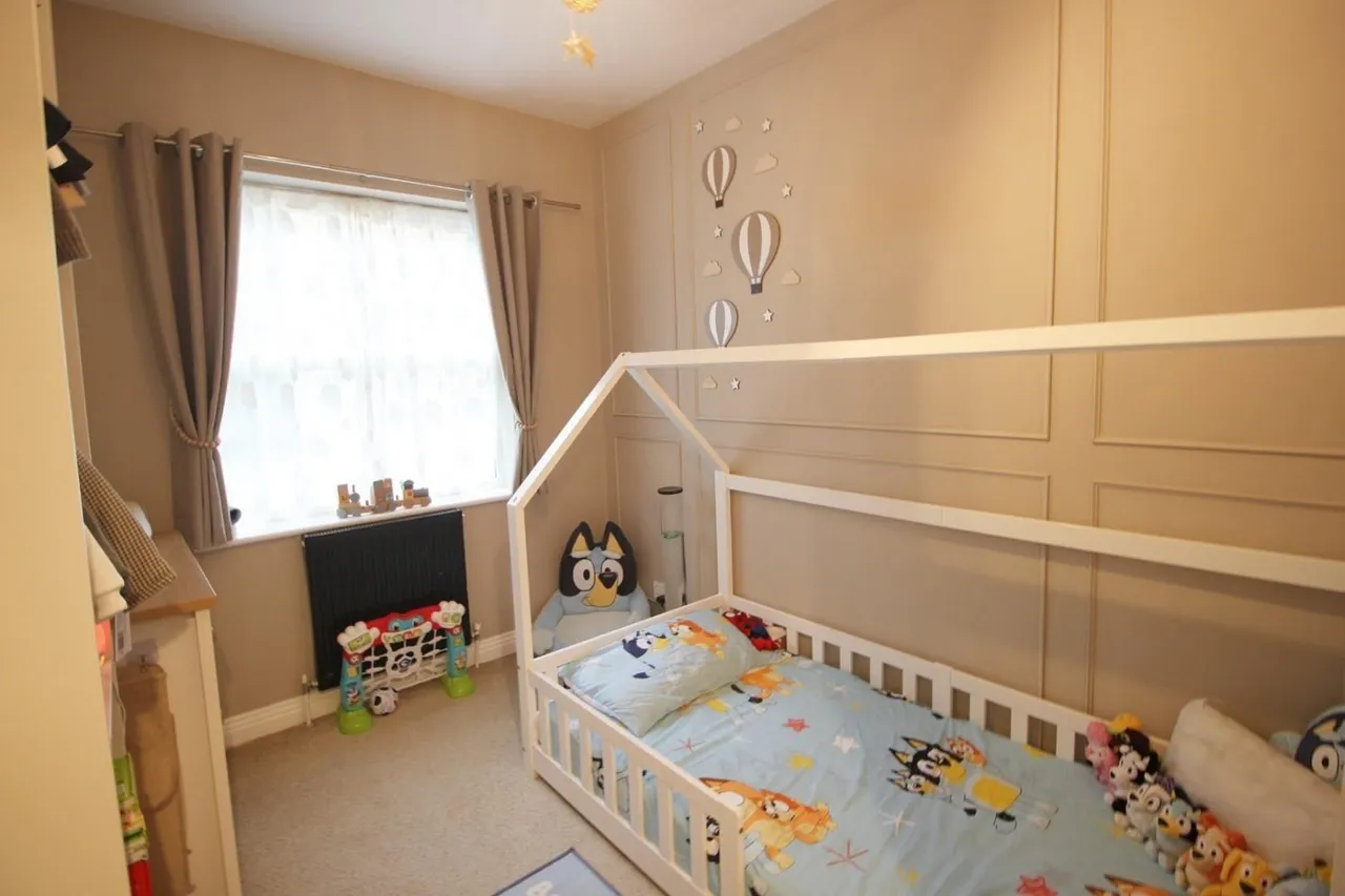 66 Middle Road, Southampton, photo 8