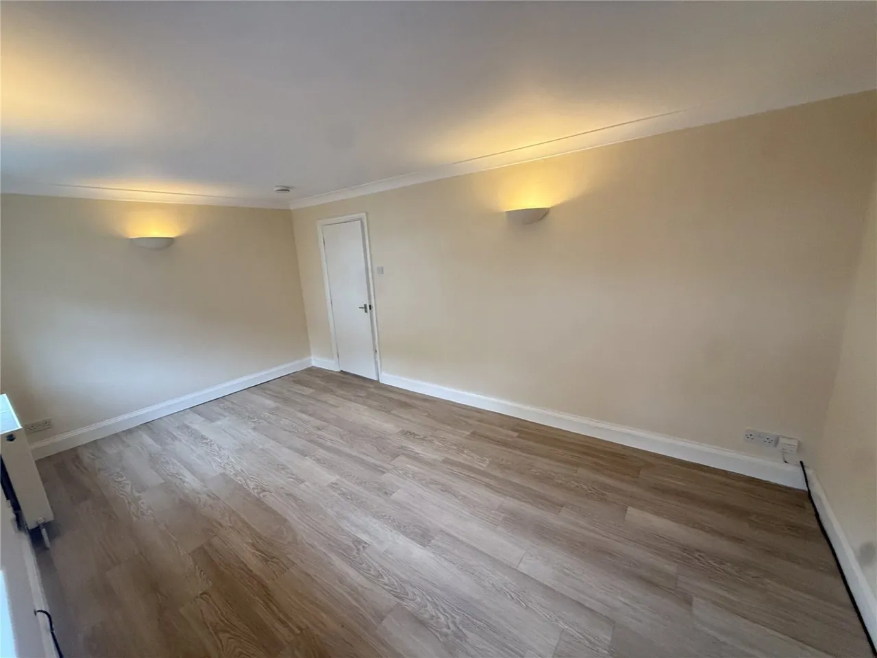 Bradley Road, London, N22, photo 10