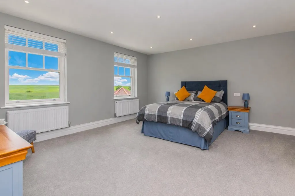 Coles Close, Little Harrowden, photo 37
