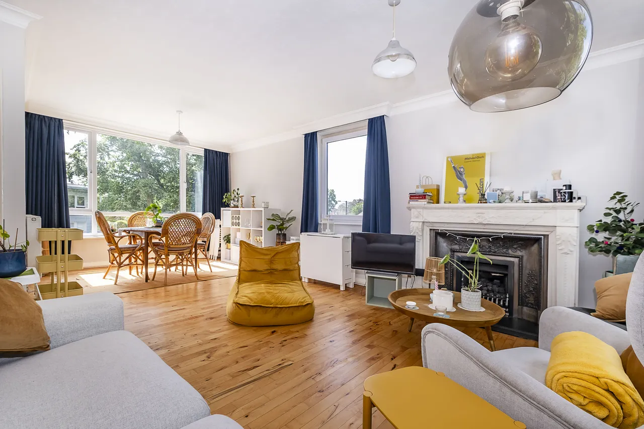 Manor Road, Teddington, TW11, photo 2