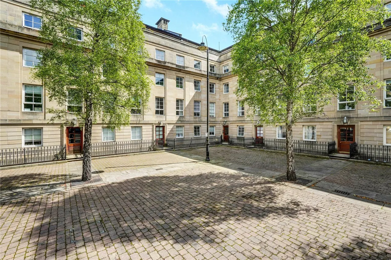 2 bed flat for sale, St. Andrews Square, Glasgow, G1