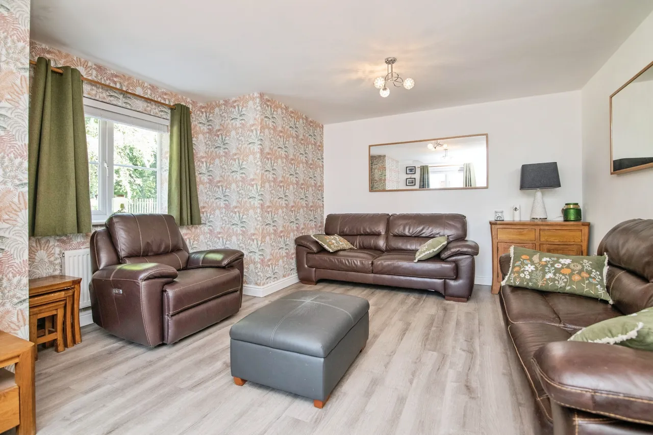 Butler Way, Birmingham, photo 2