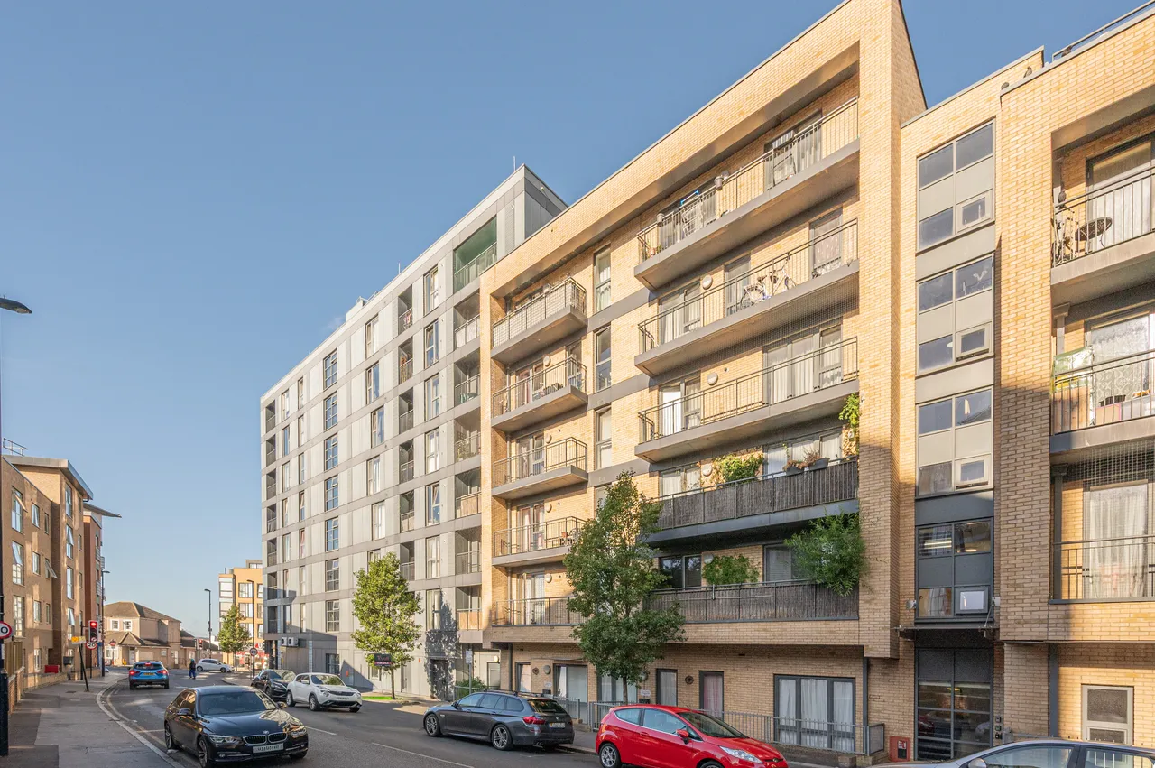 2 bed flat for sale — Flat 28, 1 Bensham Lane, Croydon