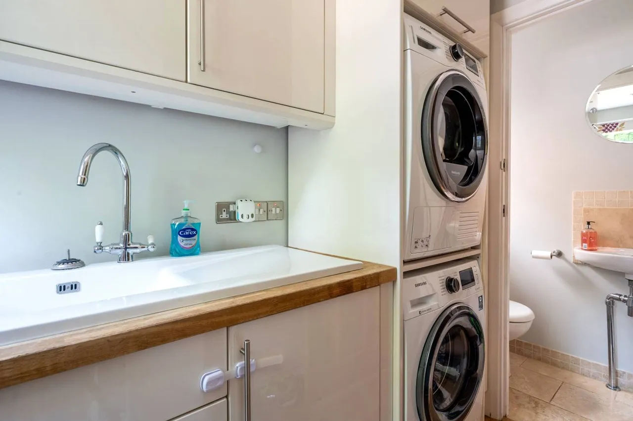 Ash Grove, Guildford, GU2, photo 11