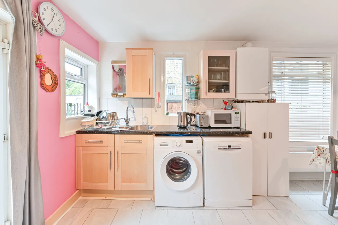 145 Southampton Way, London, photo 4