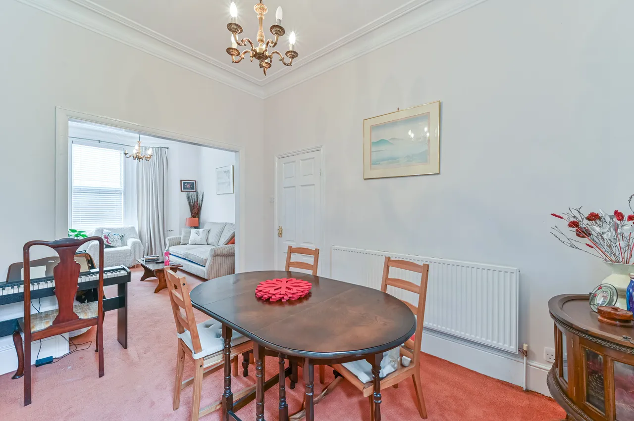 145 Southampton Way, London, photo 12