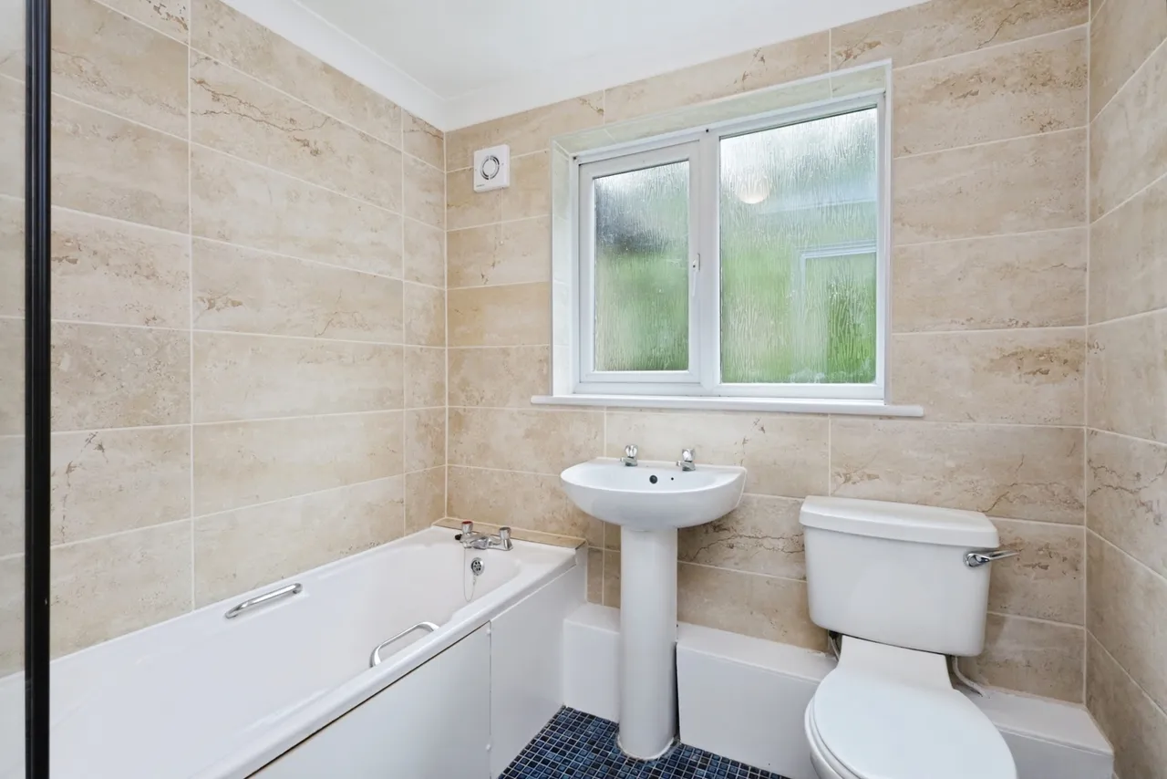 Station Road, Heathfield, TN21, photo 3