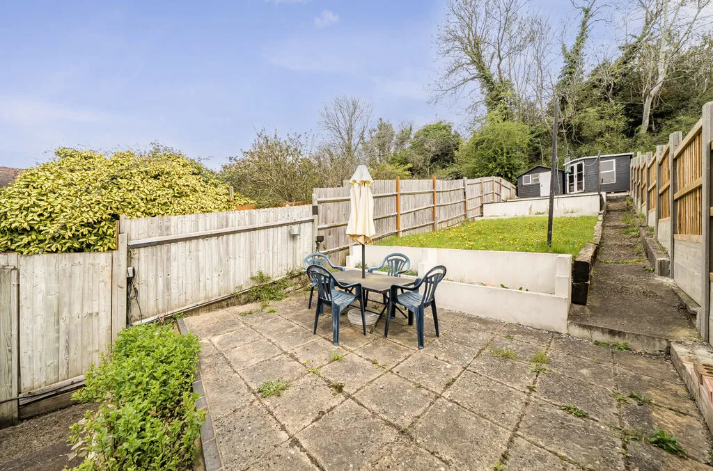 Godstone Road, Kenley CR8 5BD, photo 17