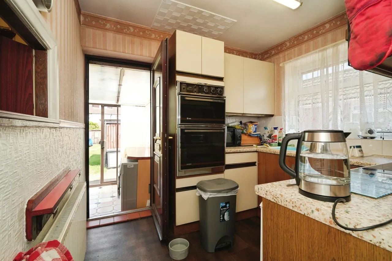 Walnut Close, Clifton, Swinton, Manchester, M27, photo 6