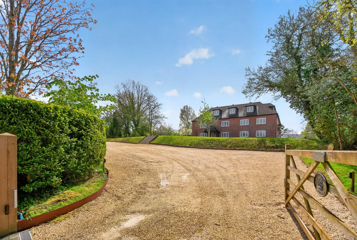 Blytheswood, Graffham, GU28, photo 24