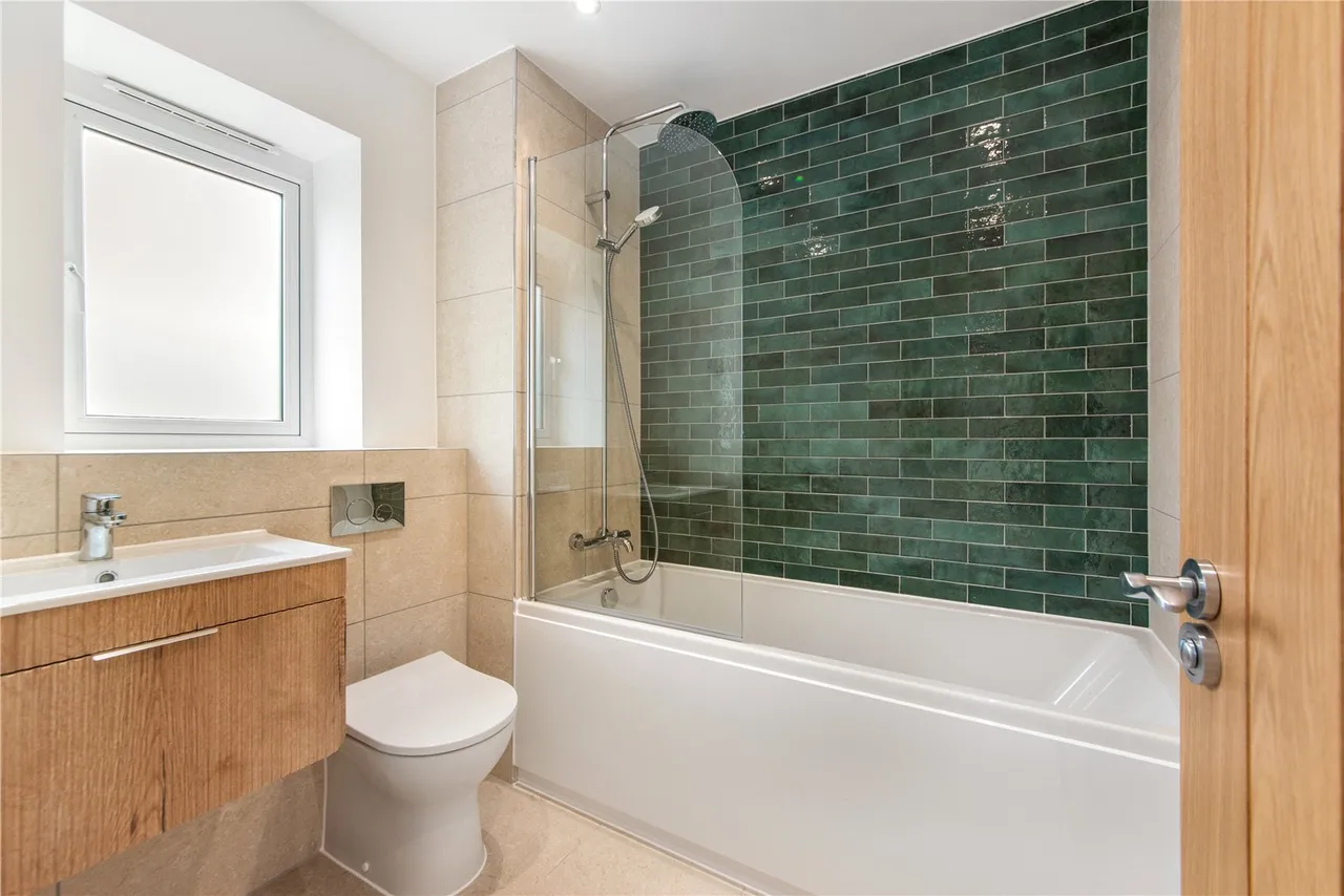 Alcester Road South, Kings Heath, B14, photo 27