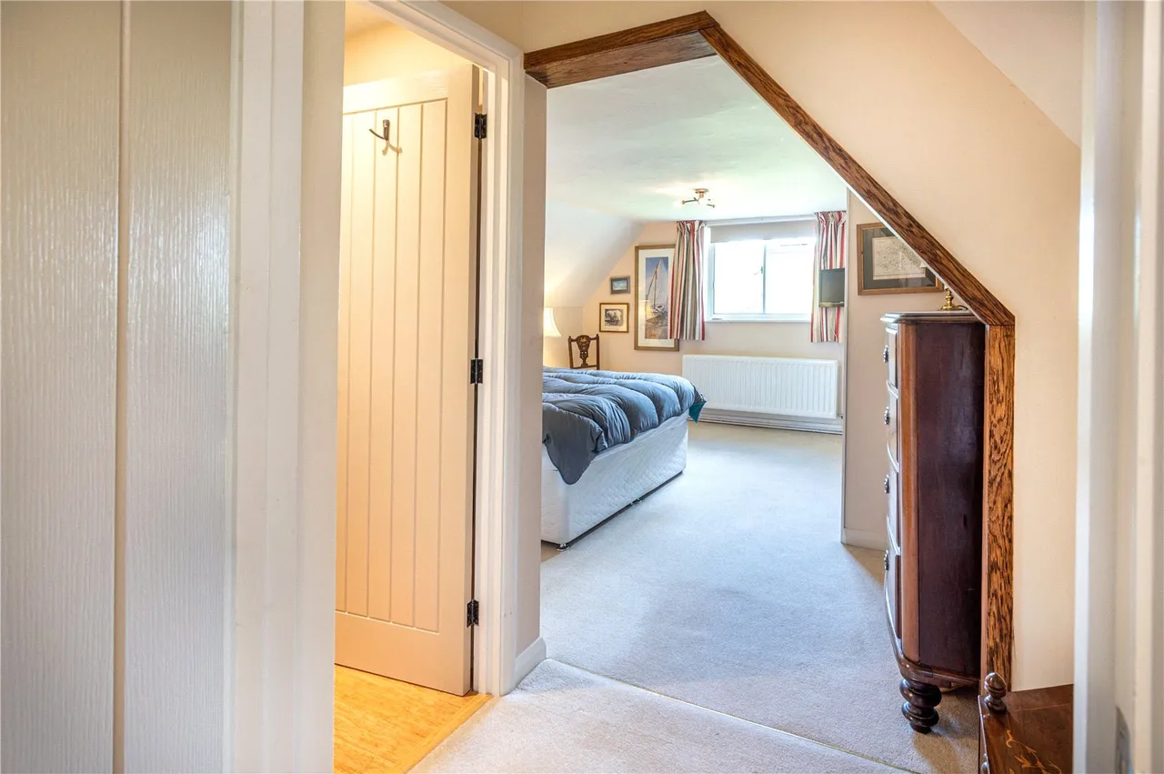 High Street, Burbage, Marlborough, Wiltshire, SN8 3AB, photo 13