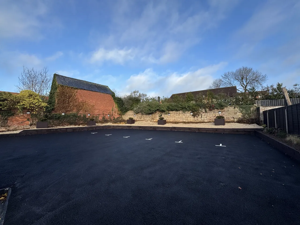 Gwendoline Court, S80, photo 7