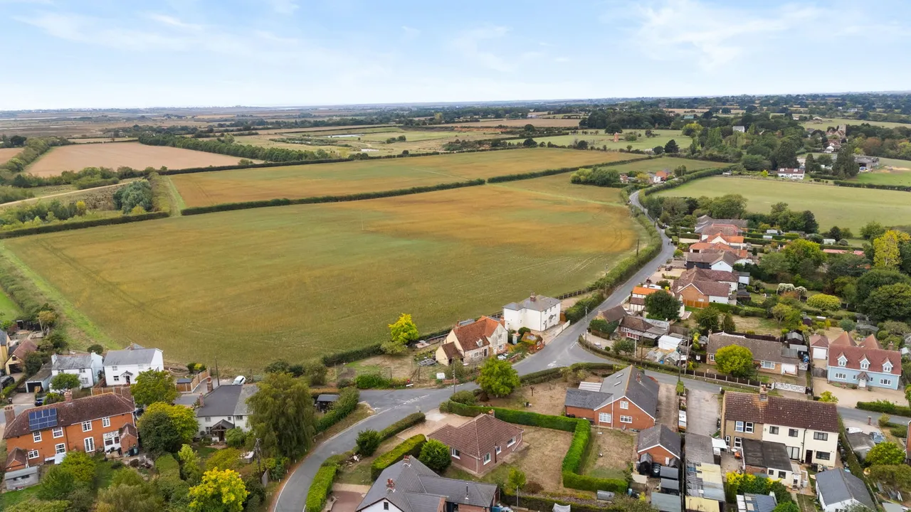 Ballast Quay Road, Fingringhoe, CO5, photo 15